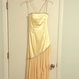 Dave & Johnny Yellow prom dress w/ left leg split